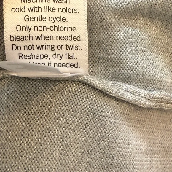 NWT Women's Nine West Essential Cardigan Light Grey size large - Picture 9 of 9
